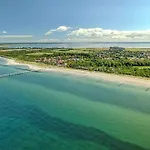 First Garden View - Ihre Im Ostseebad Wustrow (Fischland)