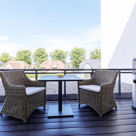 First Garden View - Ihre Im Ostseebad Wustrow (Fischland)