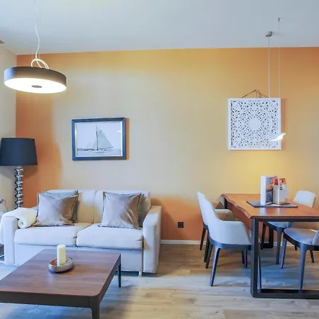 First Garden View - Ihre Im Ostseebad Appartement